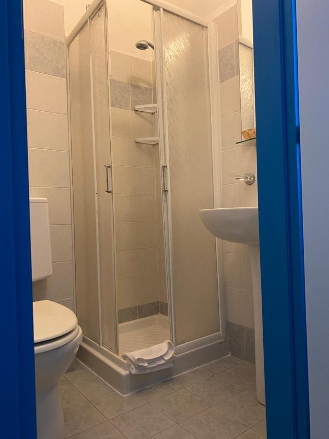 Hotel Caravella à Deiva Marina Extérieur photo